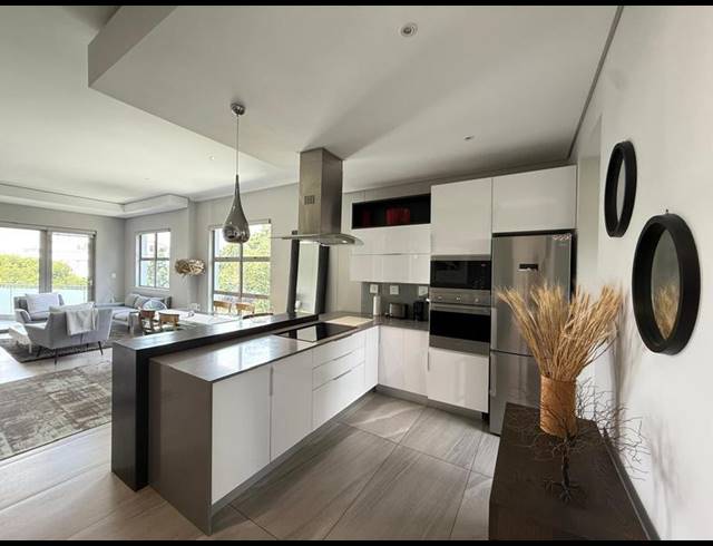 2 BEDROOM APARTMENT FOR SALE IN HYDE PARK